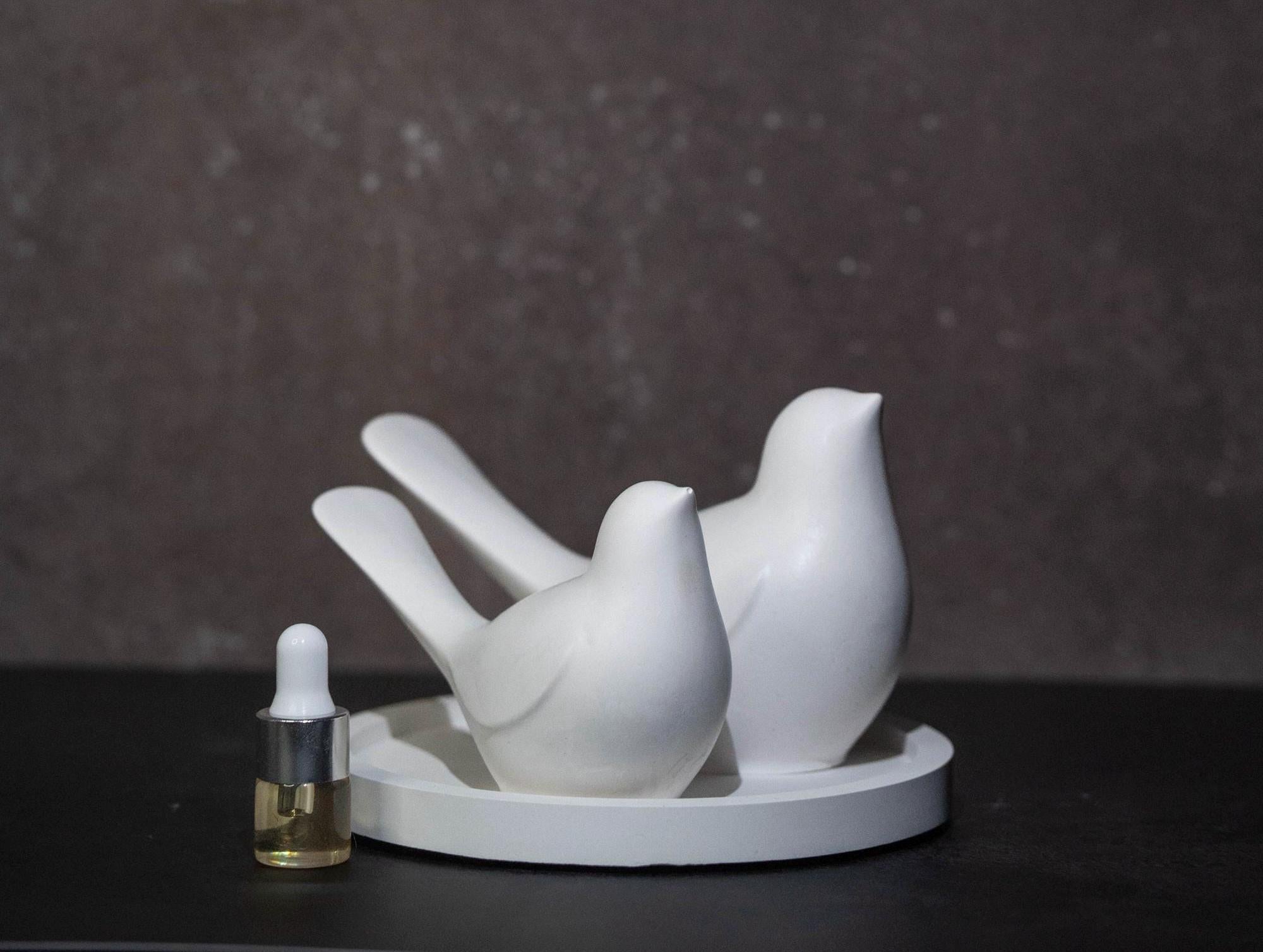 Three Birds Aroma Stone Sculpture | Handcrafted Gypsum Diffuser | Peaceful Home Decor