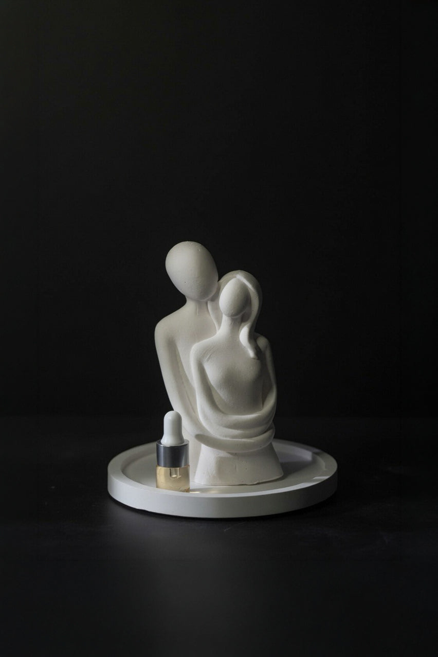 Embracing Couple Sculpture | Handcrafted Gypsum Aroma Stone Diffuser
