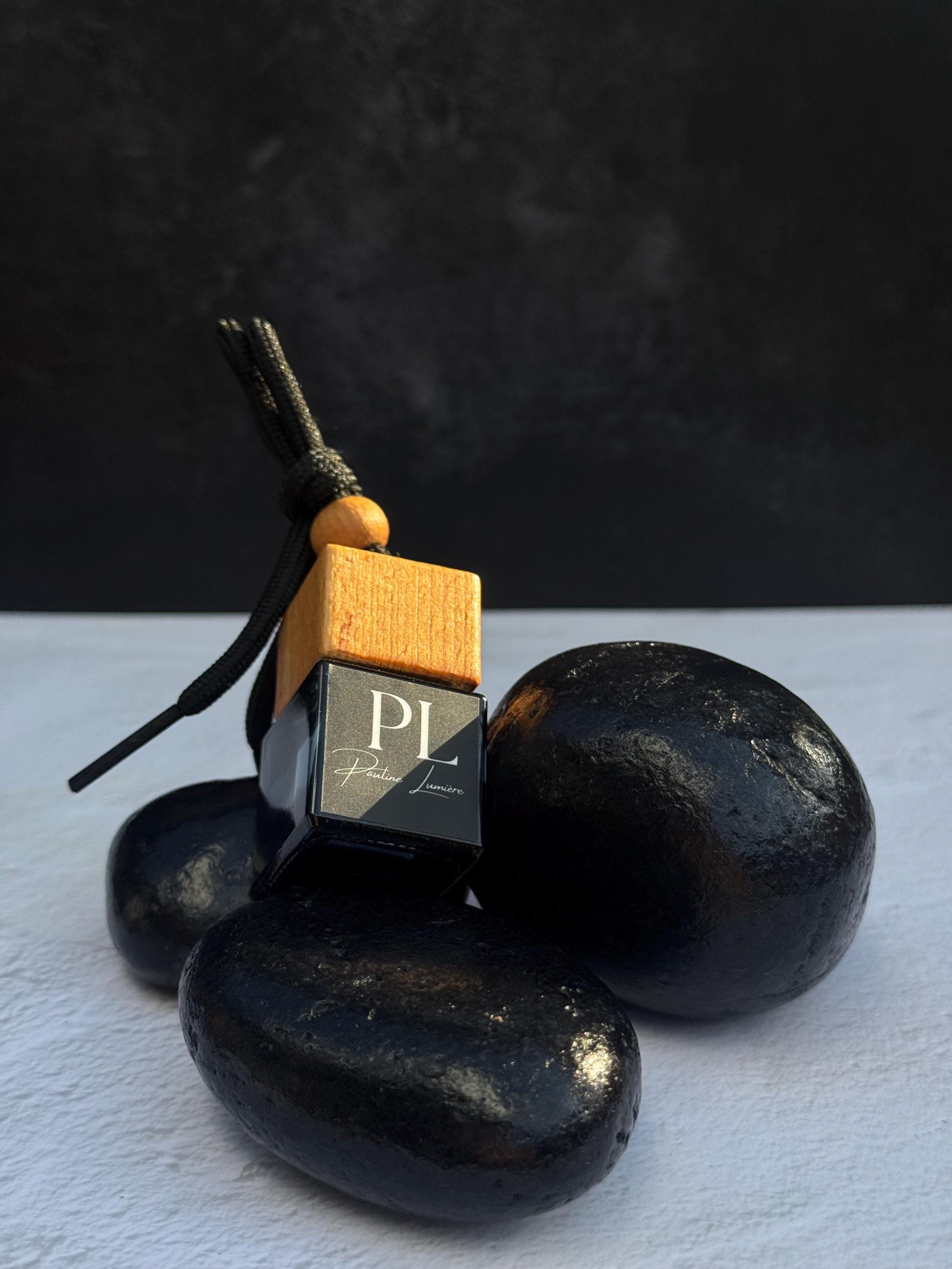 Deep Peace • Handmade Car Air Freshener | Lavender, Chamomile & Sandalwood | Luxurious natural aromatherapy diffuser