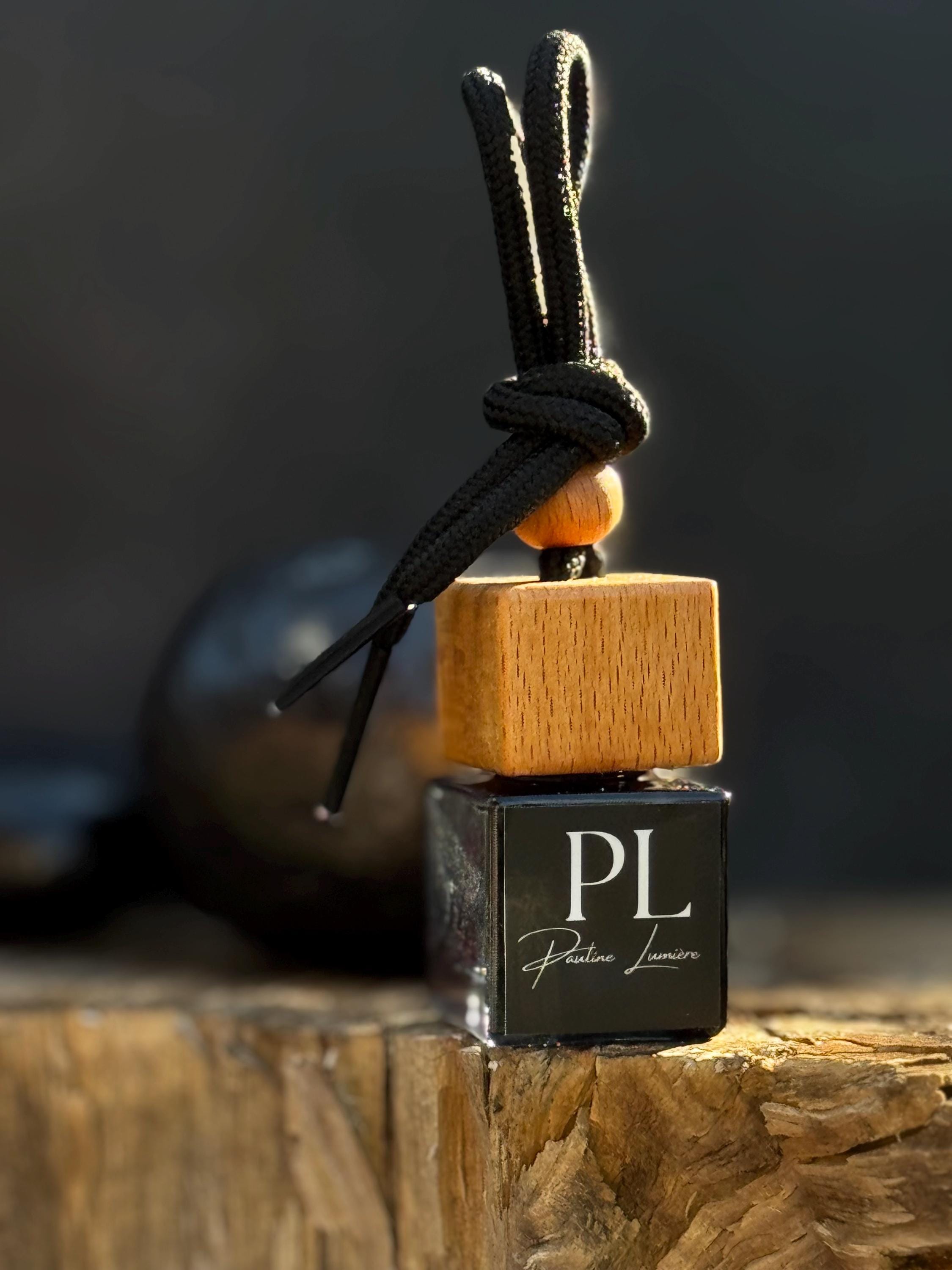 Handmade Car Diffuser • Palo Santo, Vetiver, Cedarwood Aromatherapy (8ml)