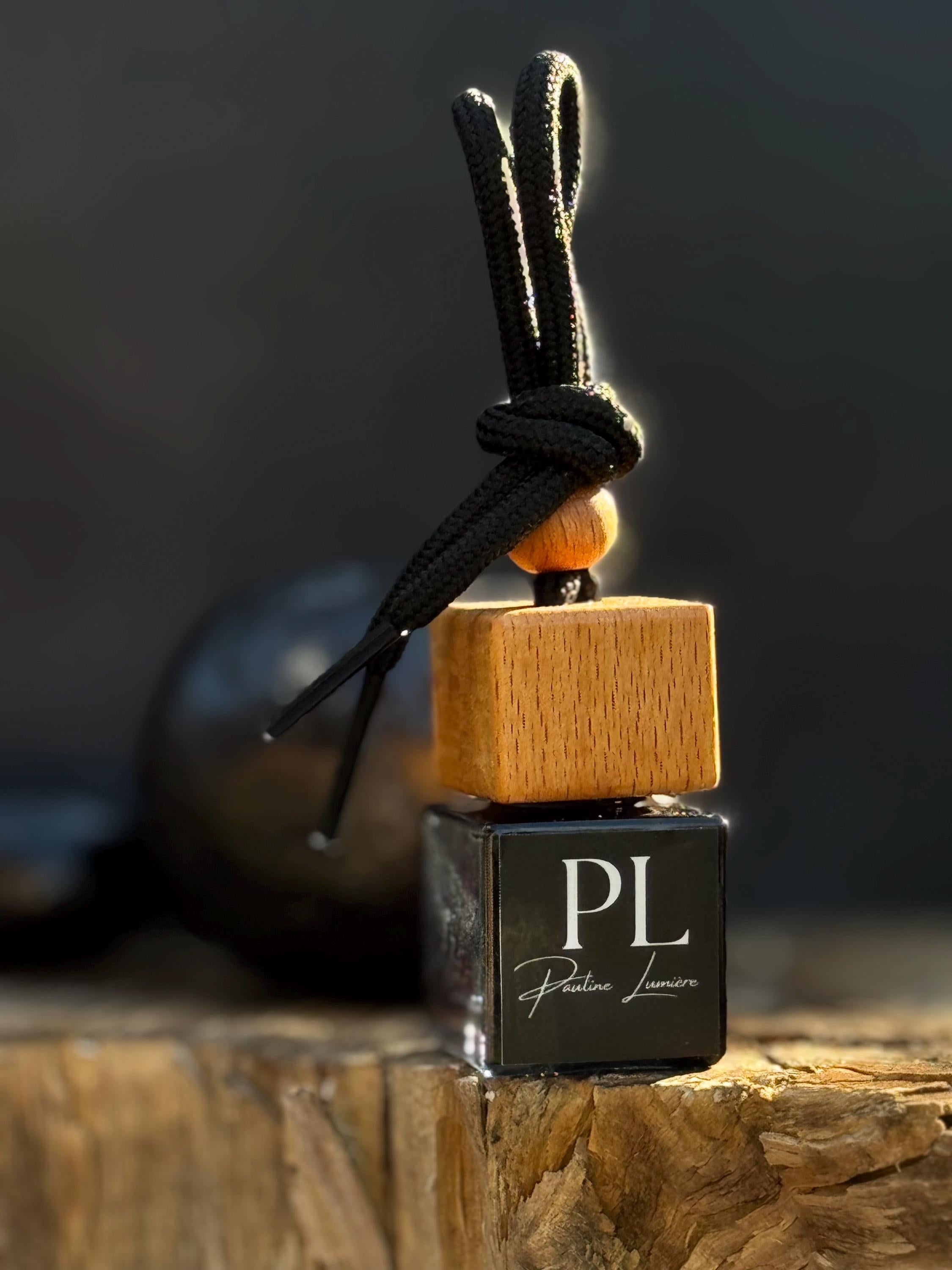 Handmade Car Diffuser • Palo Santo, Vetiver, Cedarwood Aromatherapy (8ml)