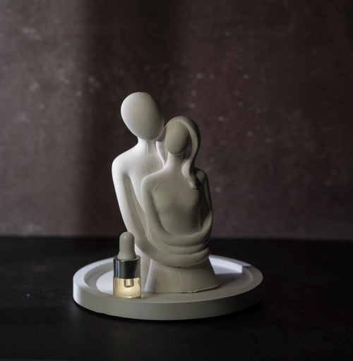 Embracing Couple Sculpture | Handcrafted Gypsum Aroma Stone Diffuser