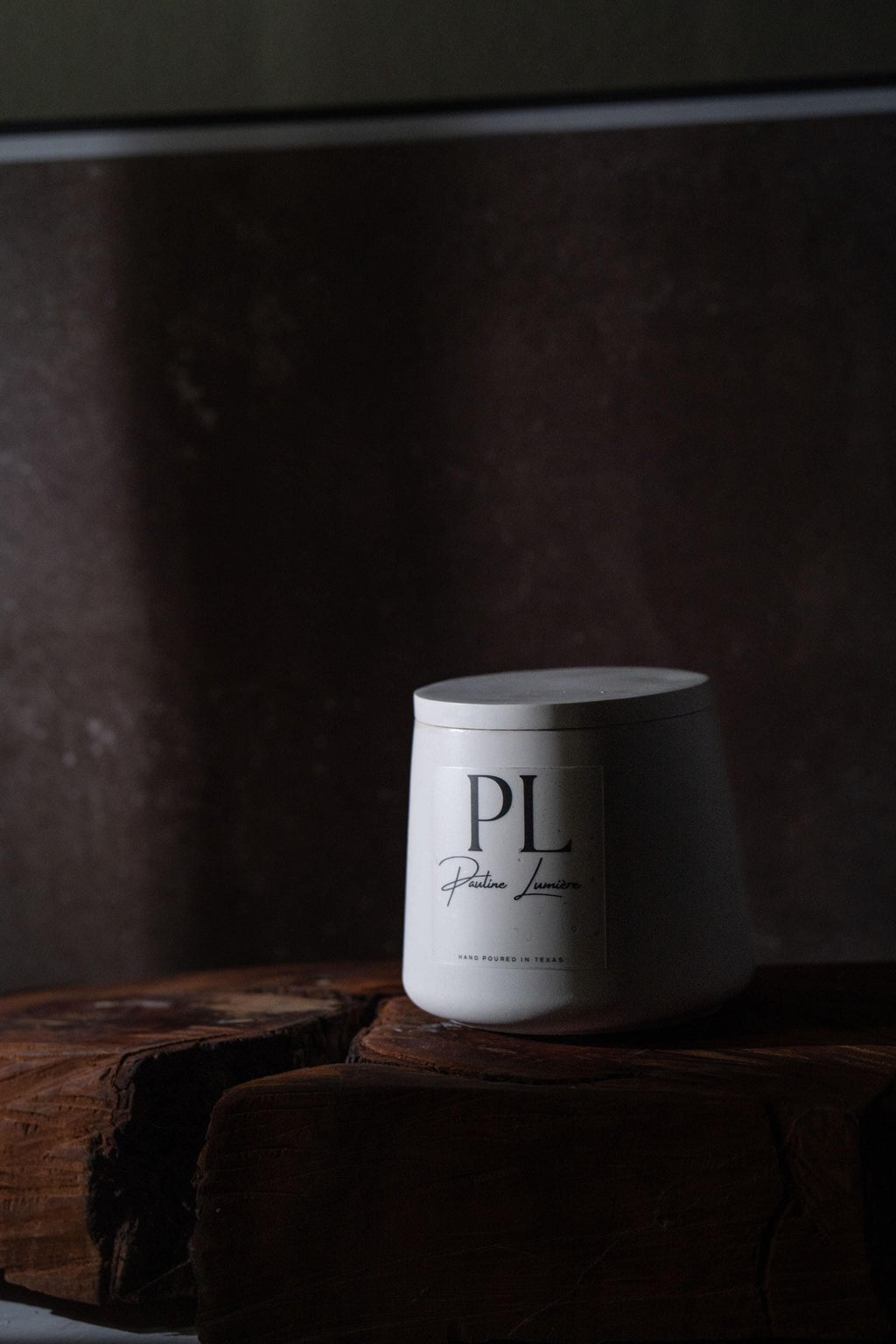 Handmade White Soy Candle with Palo Santo • Sandalwood, Frankincense, Bergamot Aroma
